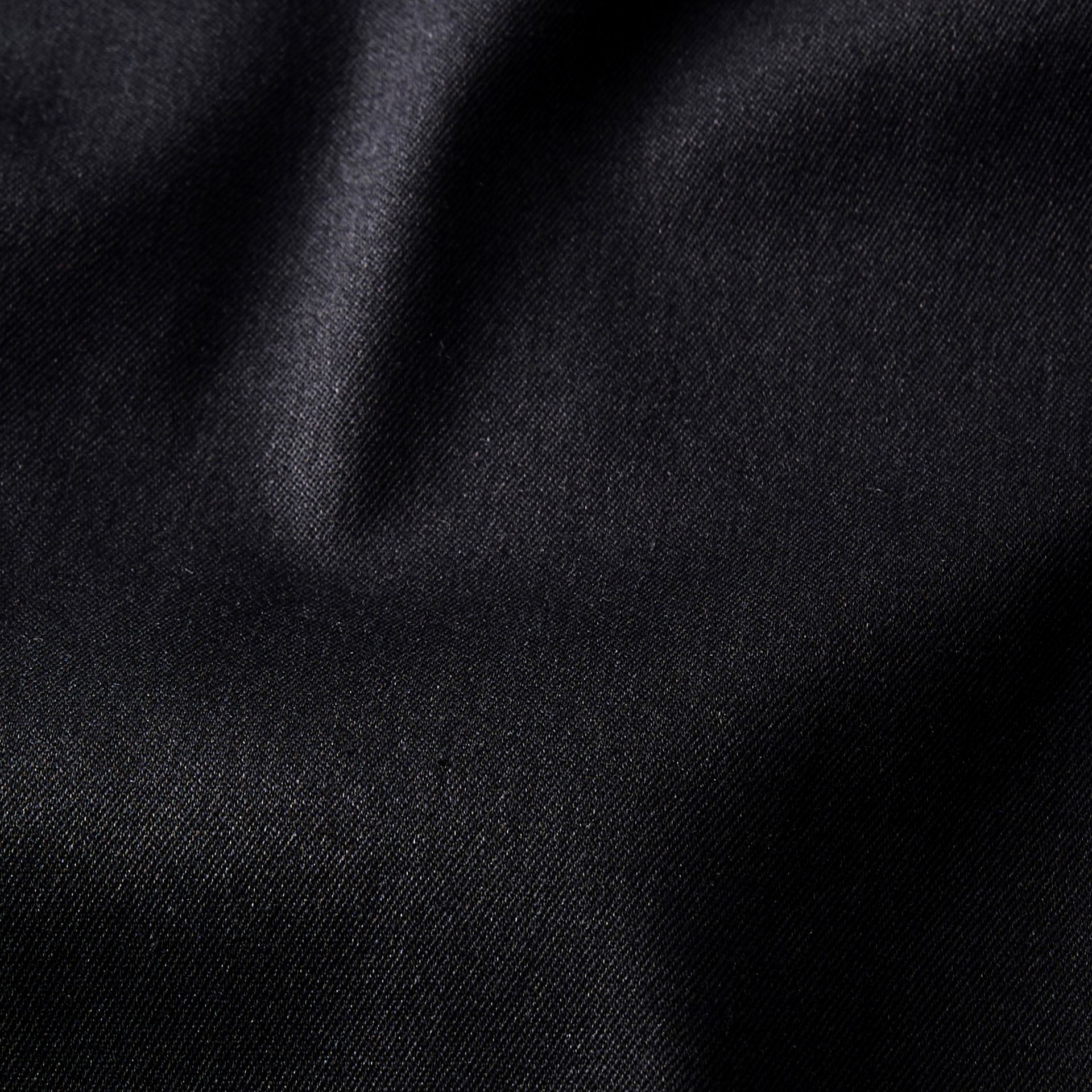 Camisa Paris Preta Media 2