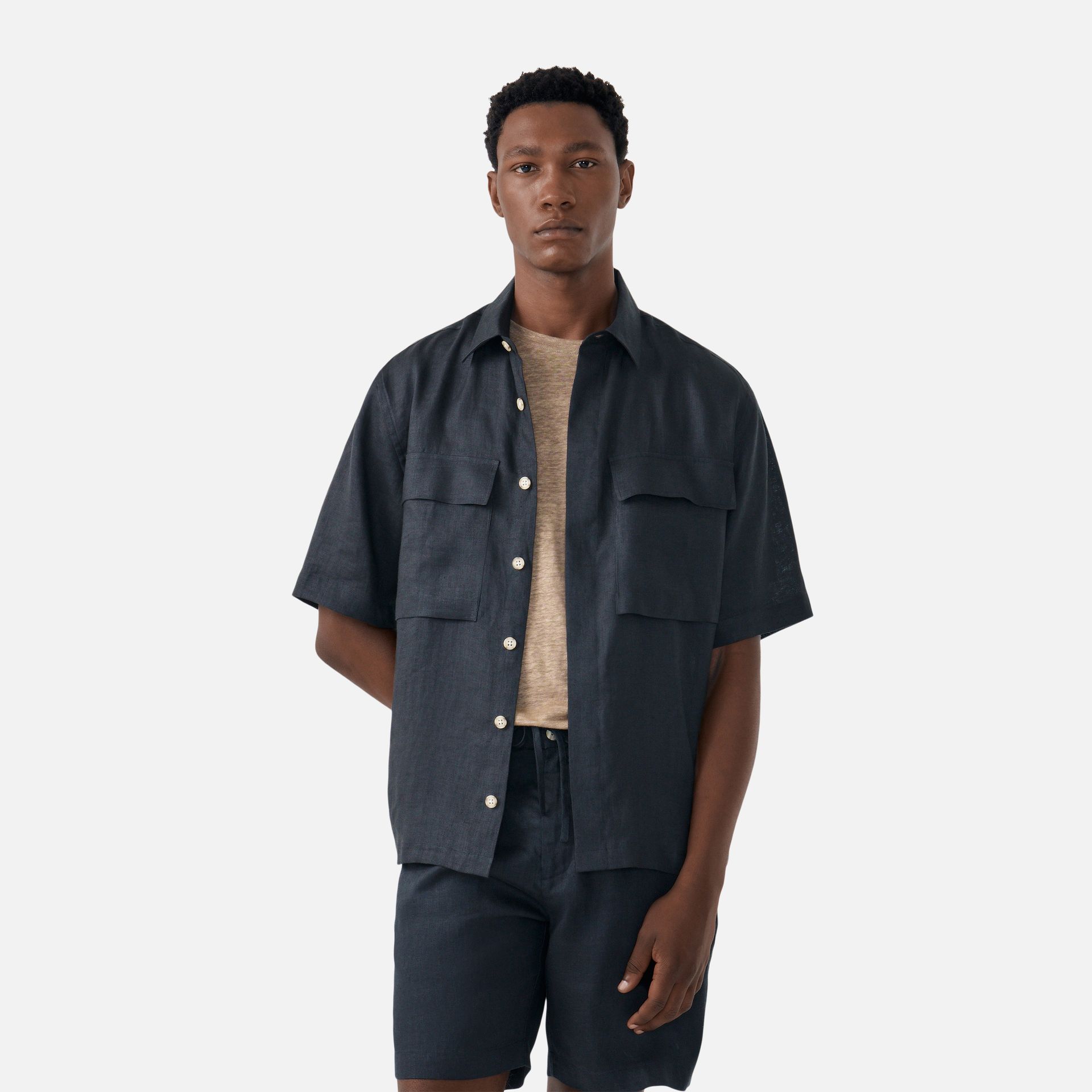 Camisa Santorini Manga Curta Preta