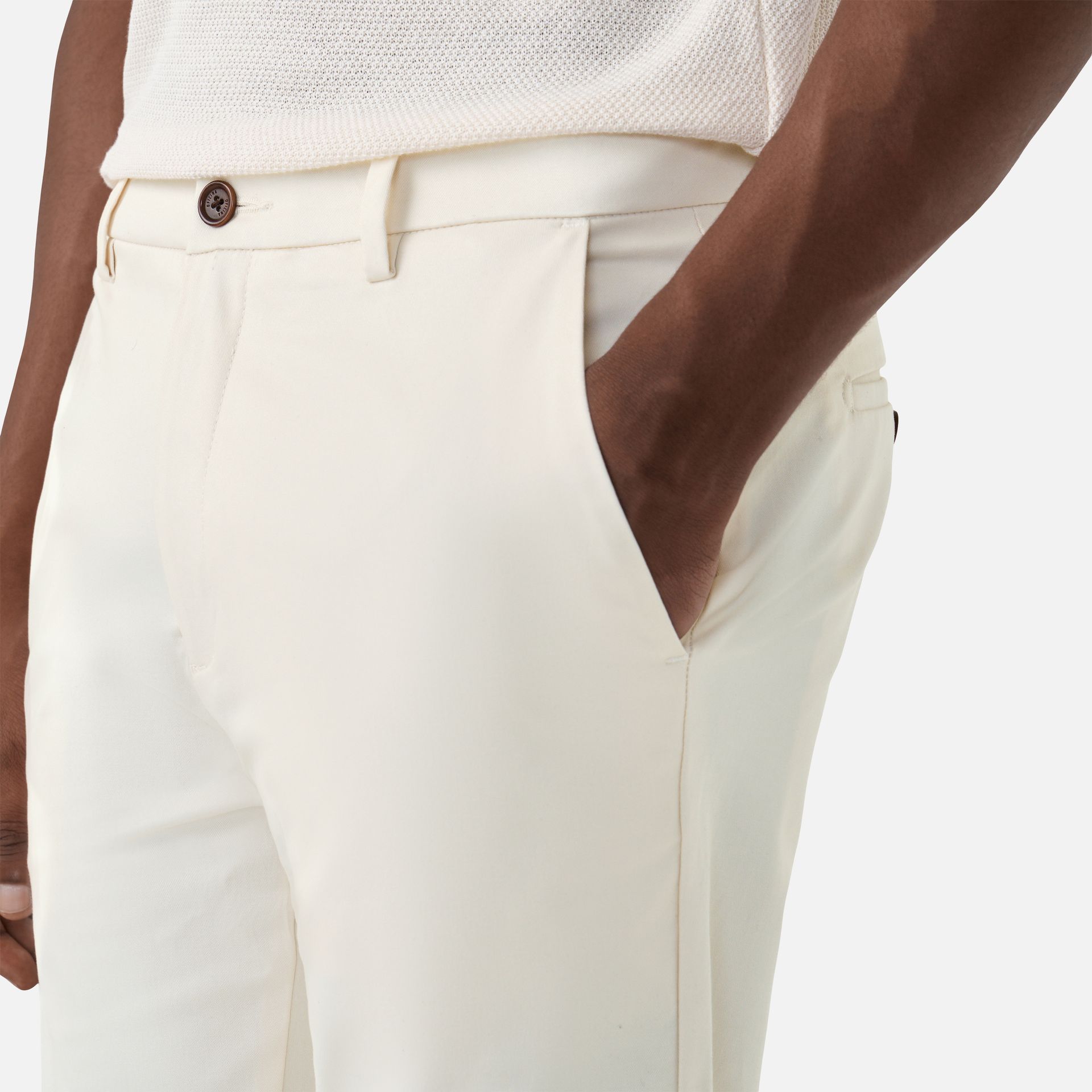 Calça Chino Areia Media 2