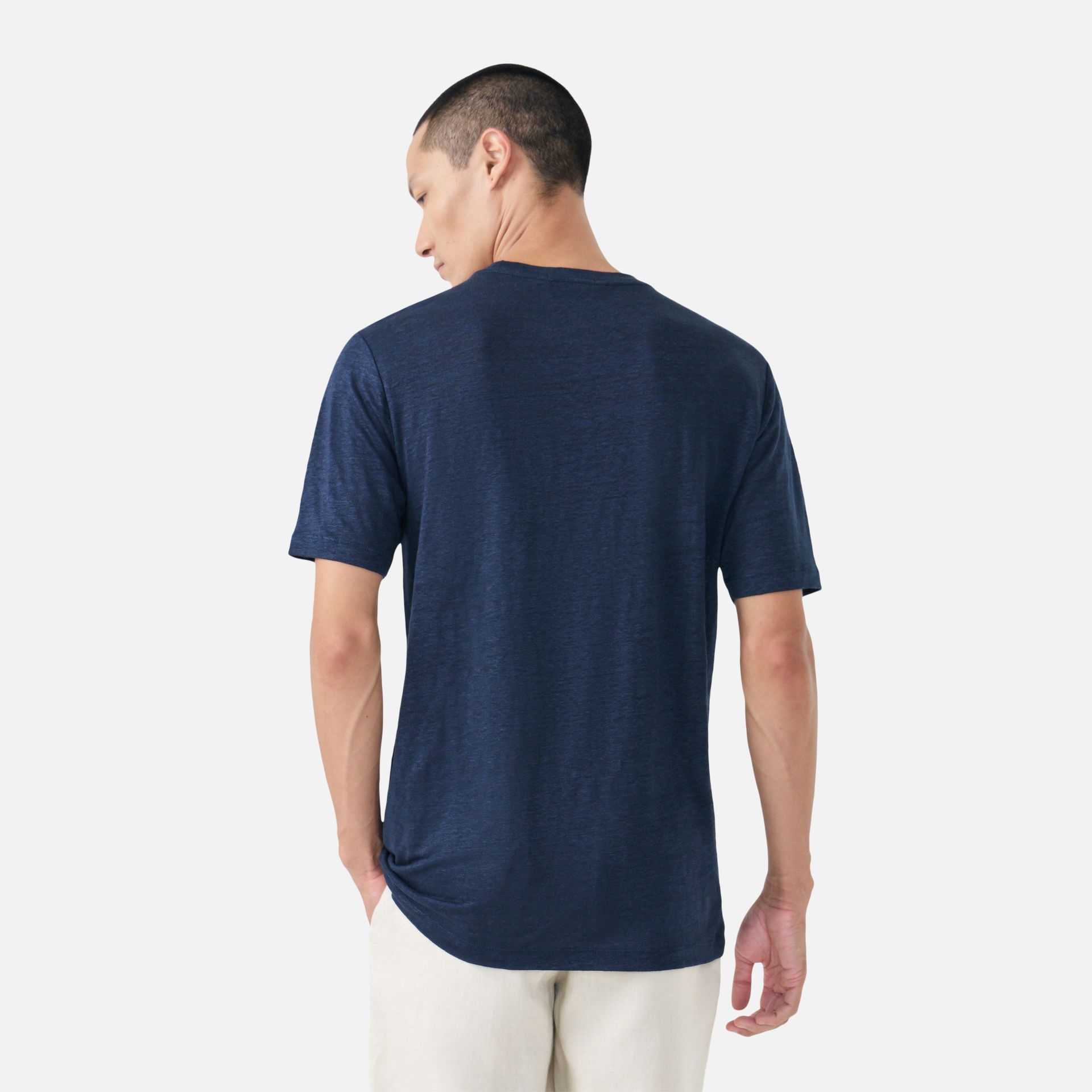 Camiseta Puro Linho Azul Marinho Media 4