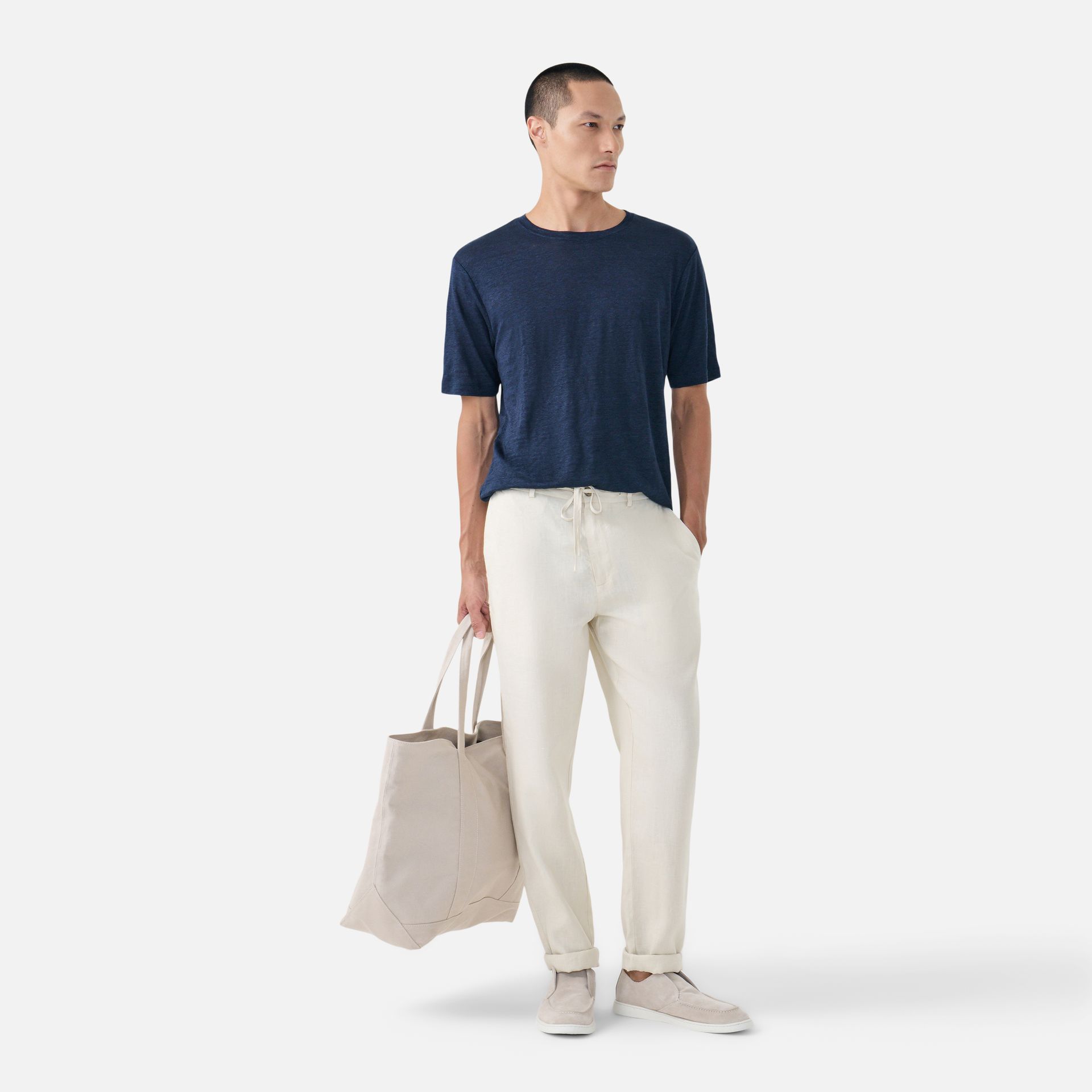 Camiseta Puro Linho Azul Marinho