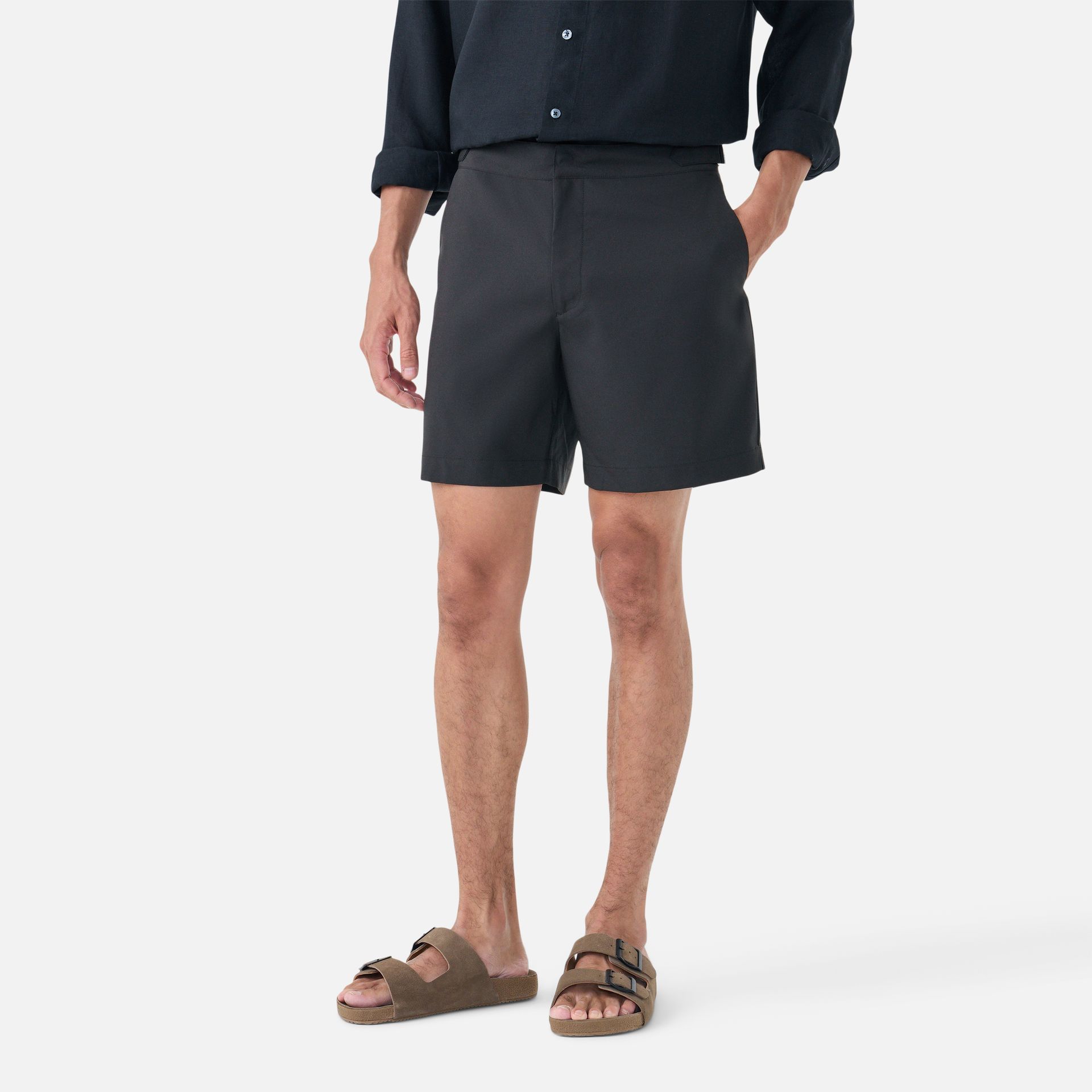 Short Capri Thumbnail 1