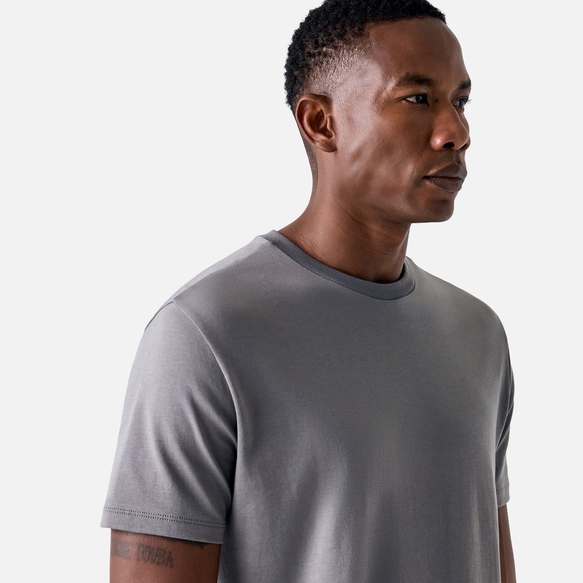 Camiseta Pima Premium Cinza