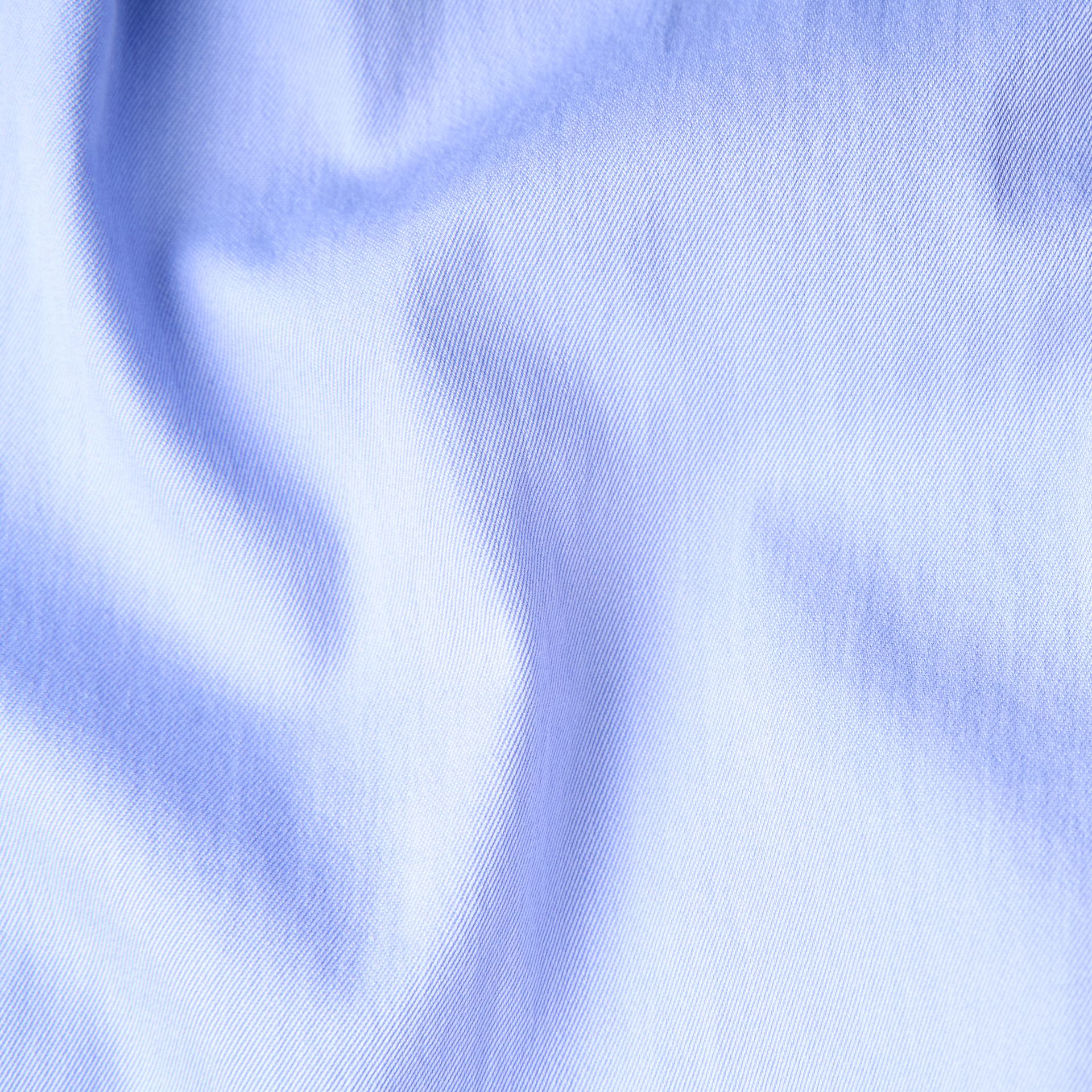 Camisa Gola Alta Manga Longa Azul Claro Media 7