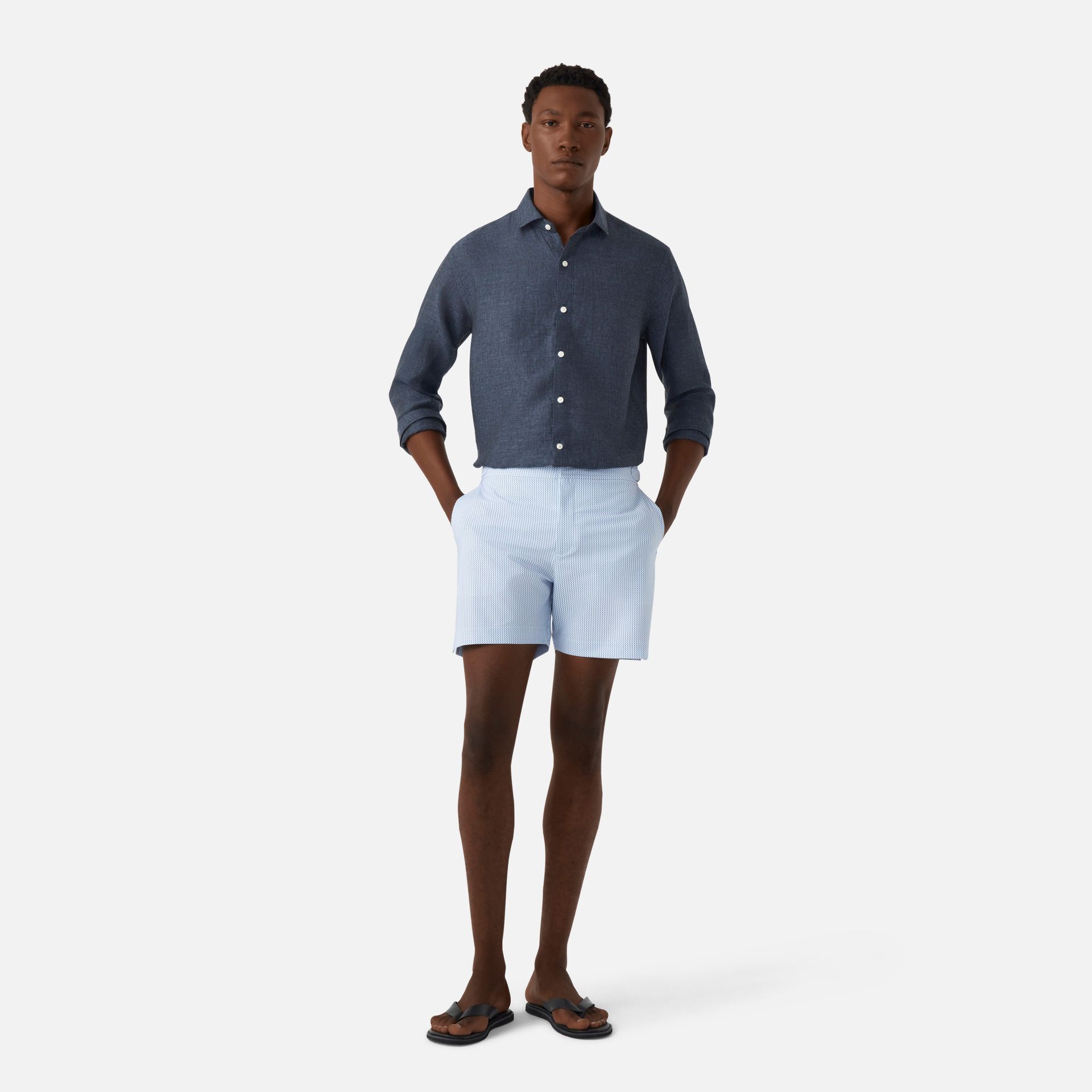 Short Capri Wave Thumbnail 5